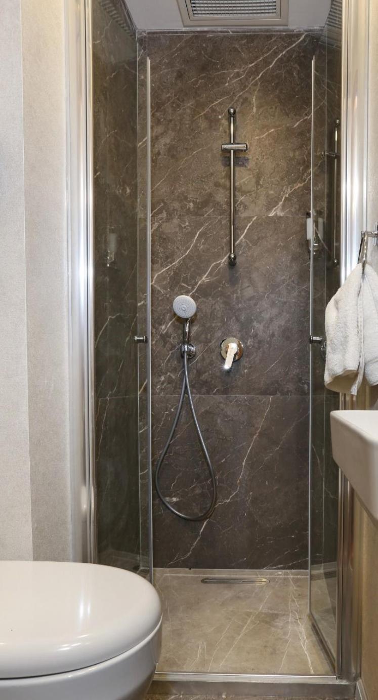 איסטמבול Discovery Hotel מראה חיצוני תמונה