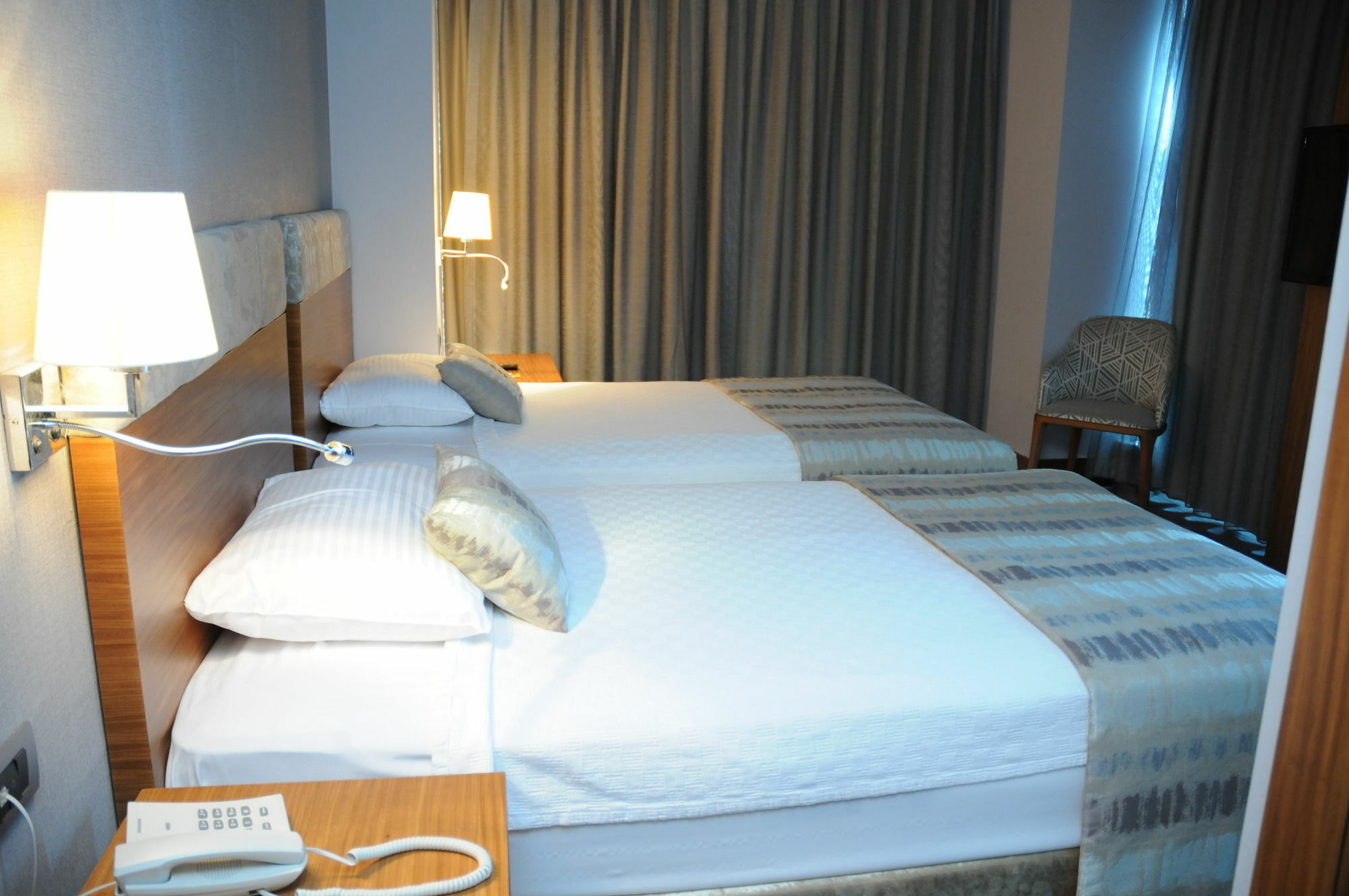 איסטמבול Discovery Hotel מראה חיצוני תמונה