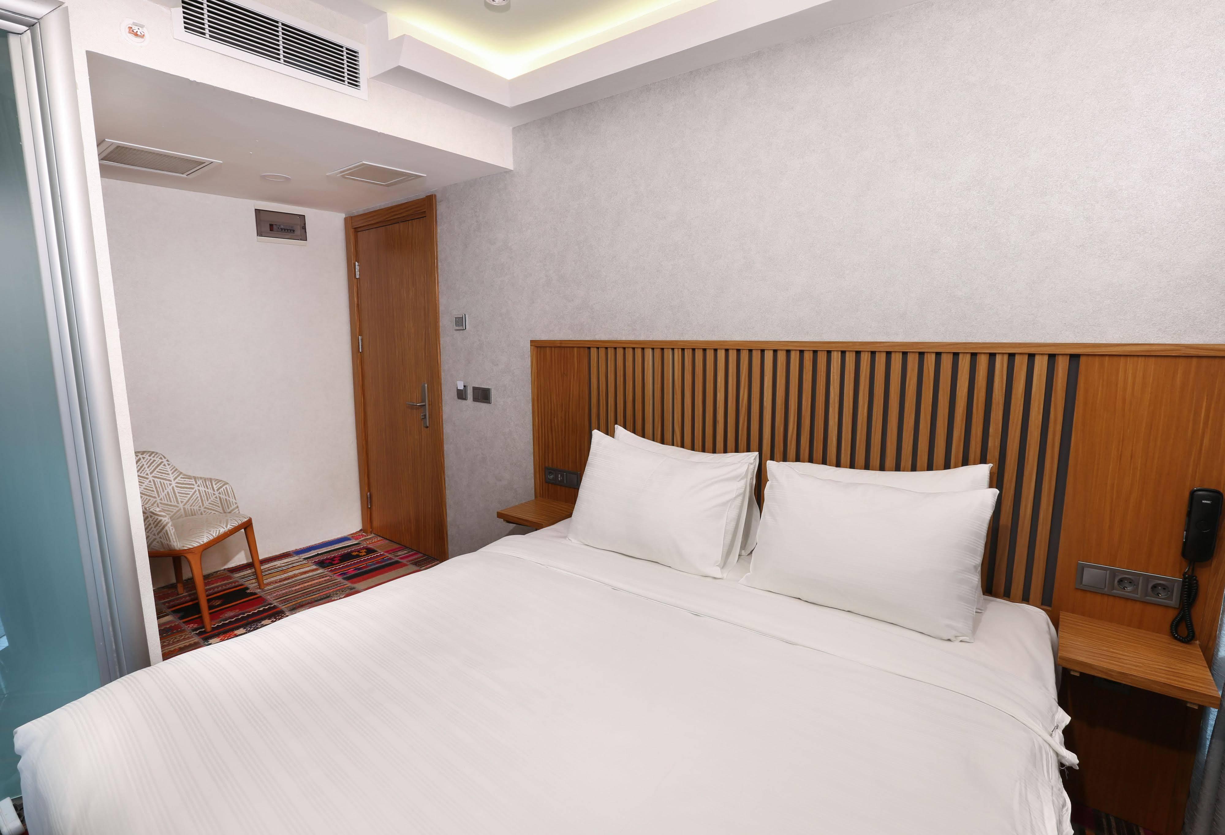 איסטמבול Discovery Hotel מראה חיצוני תמונה